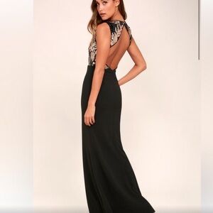 Lulu's Elegant Black and Gold Backless Dress